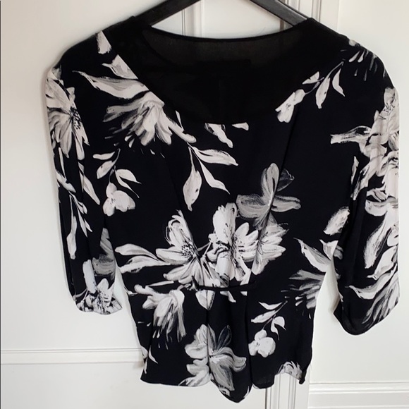 Black and White Floral Blouse with peephole - Picture 3 of 3